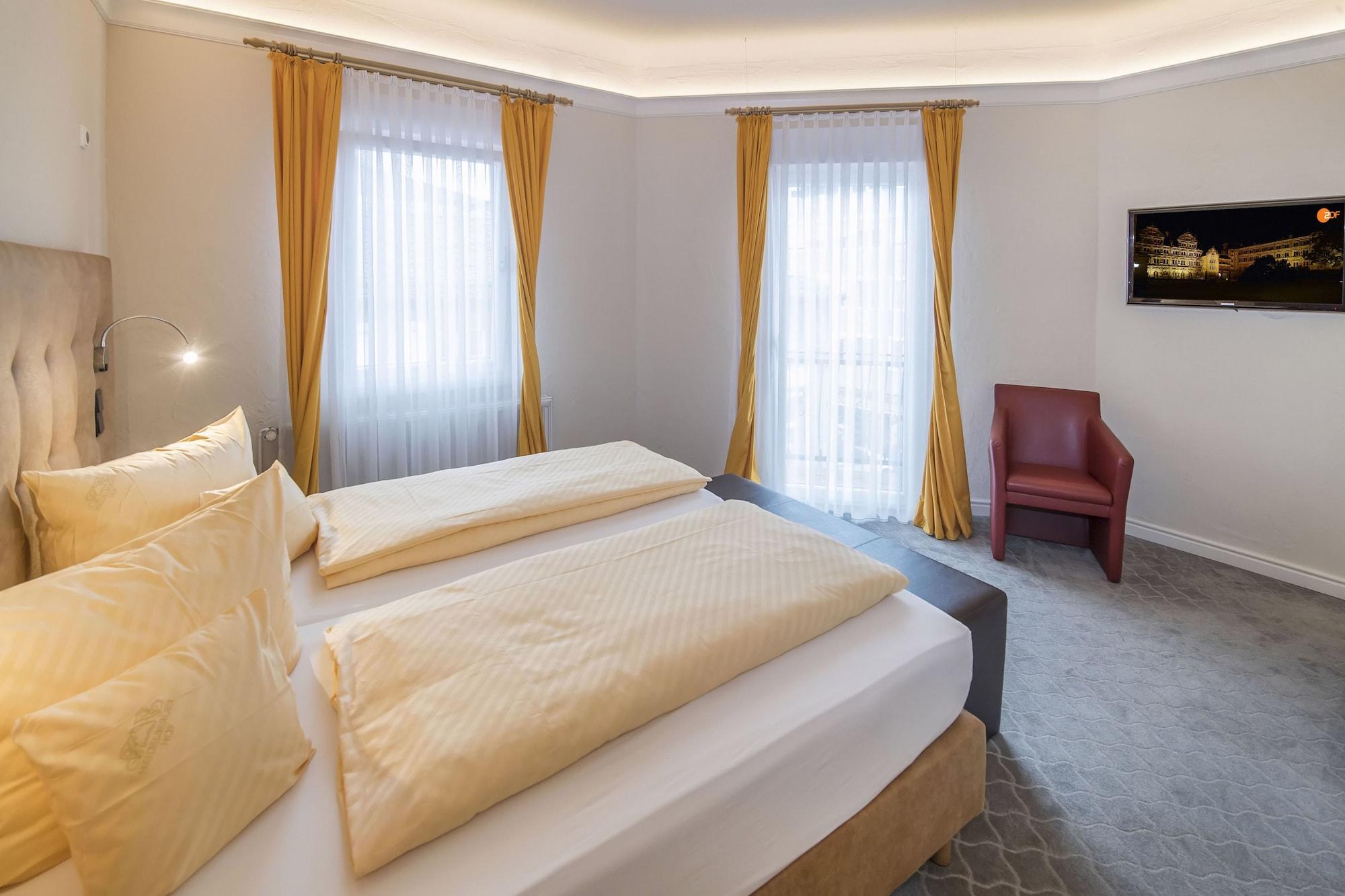 Hotel Heidelberger Hof ภายนอก รูปภาพ